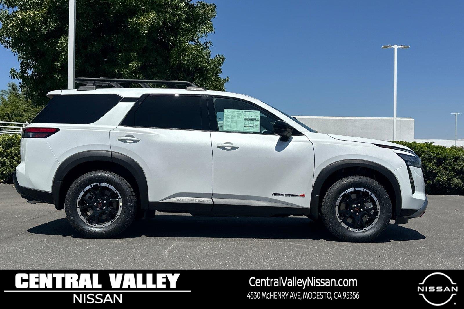 New 2026 Everest White Pearl Tricoat Nissan Rock Creek image 3
