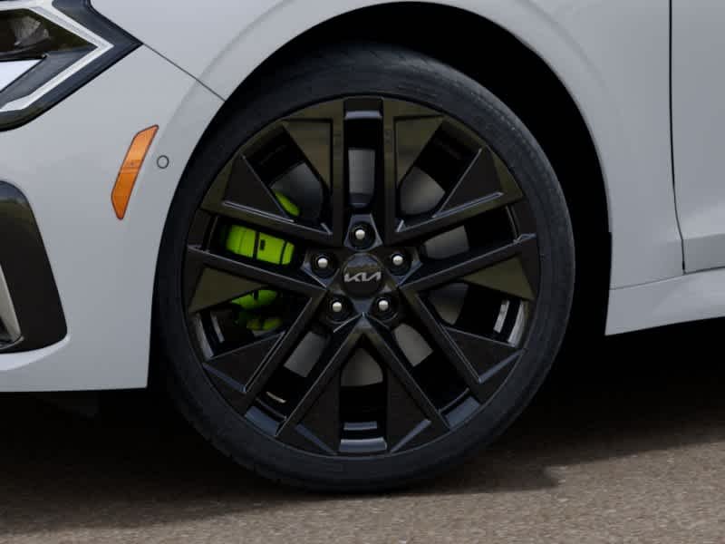 New 2026 Snow White Pearl Kia GT image 9