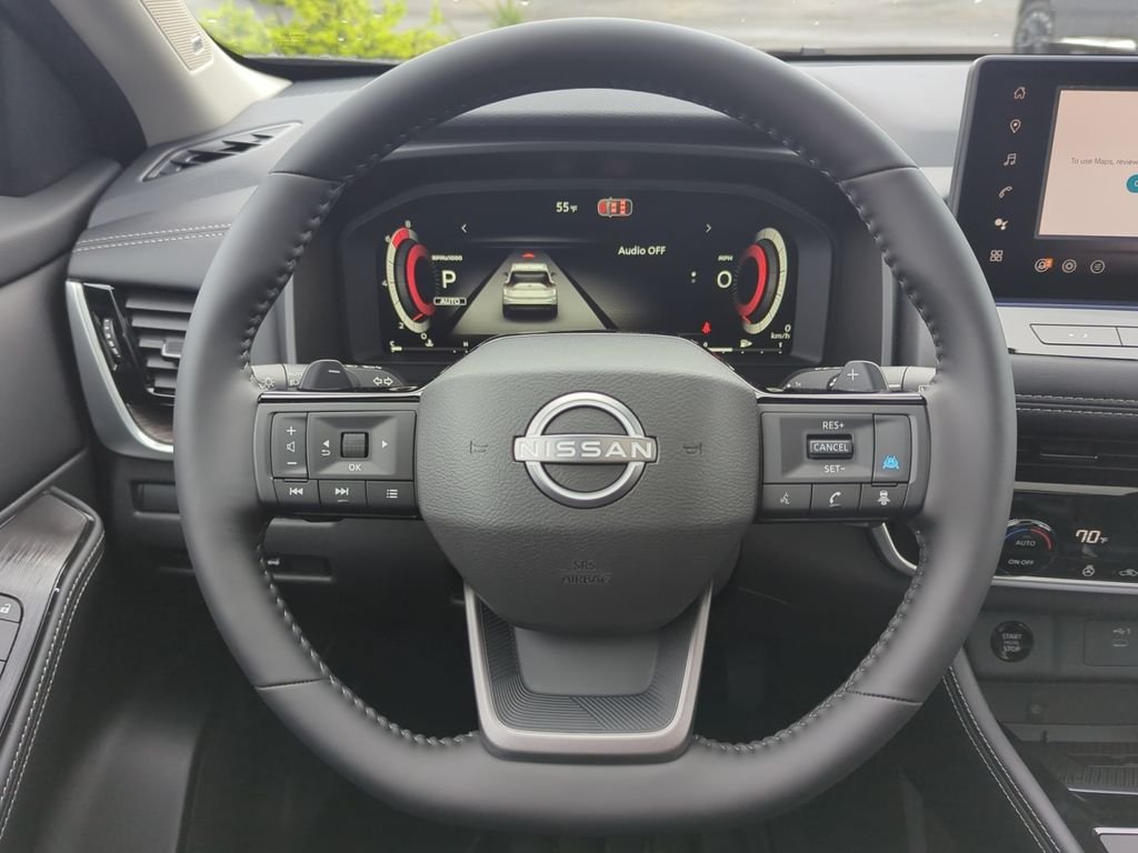 New 2026 Super Black Nissan Platinum image 21