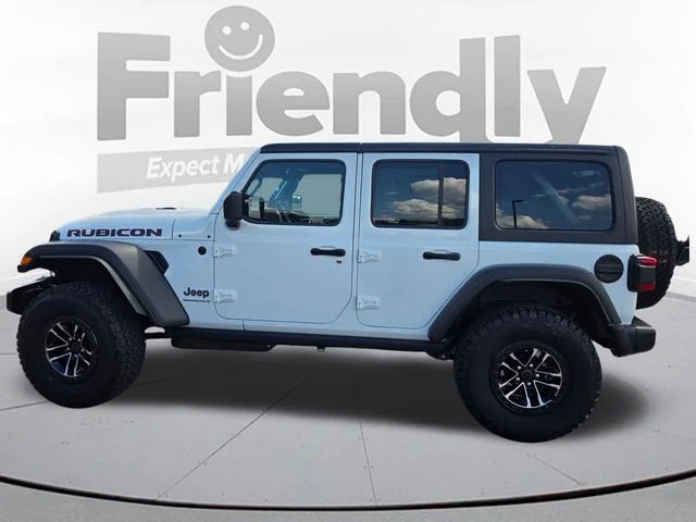 New 2026 Bright White Clear-Coat Exterior Paint Jeep Rubicon image 8