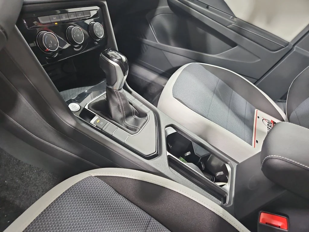 New 2027 Blue Volkswagen 1.5T S image 23