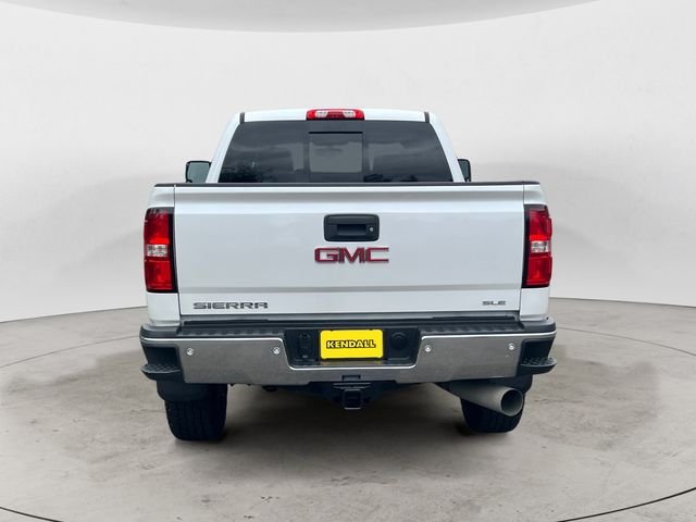 Used 2018 White Frost GMC SLE image 6