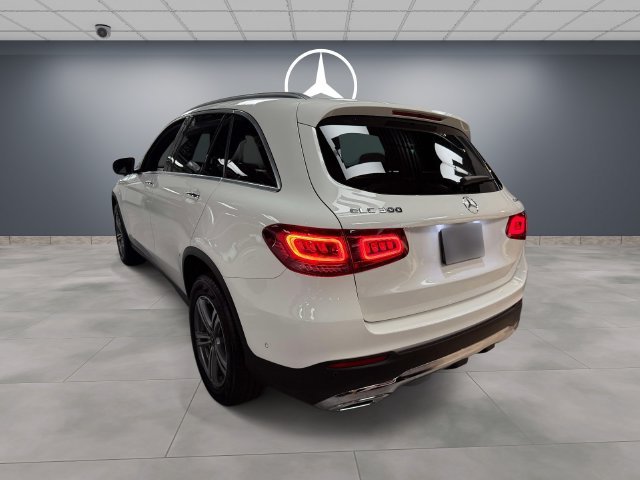Certified Used 2022  Mercedes-Benz GLC 300 image 4