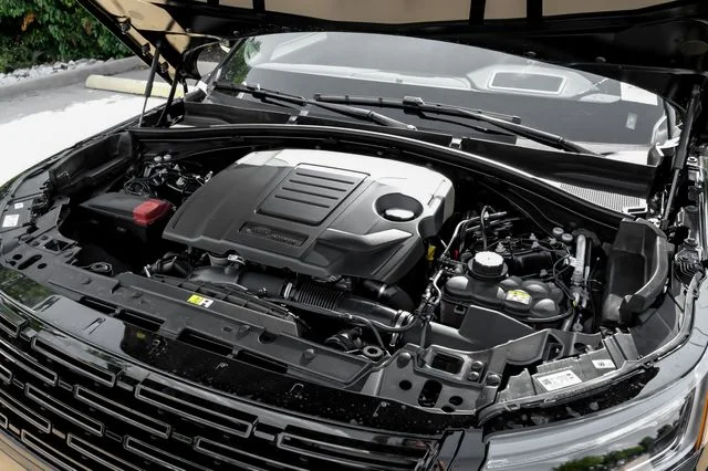 New 2026 Black Land Rover S image 54