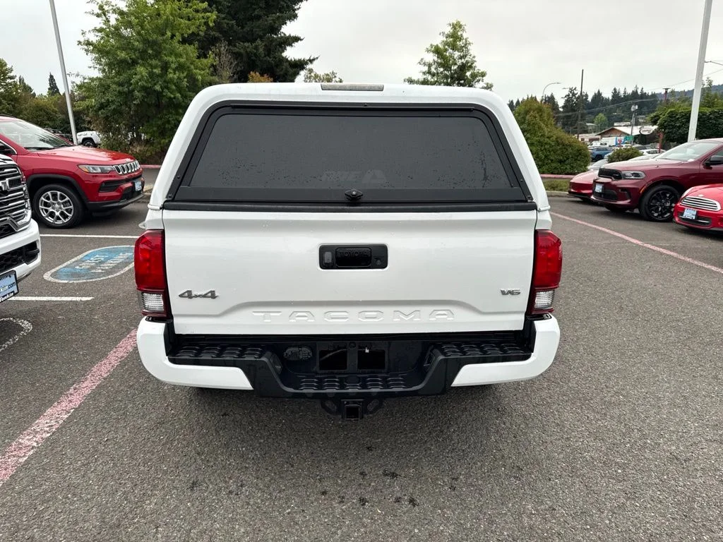 Used 2022 White Toyota SR image 8