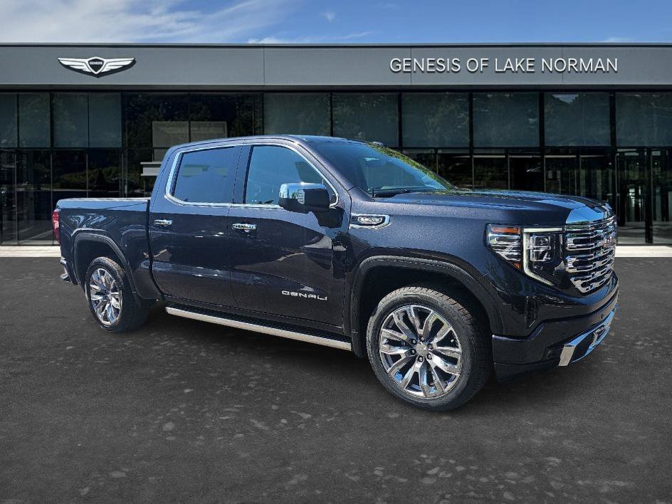 Used 2023 Titanium Rush Metallic GMC Denali image 3