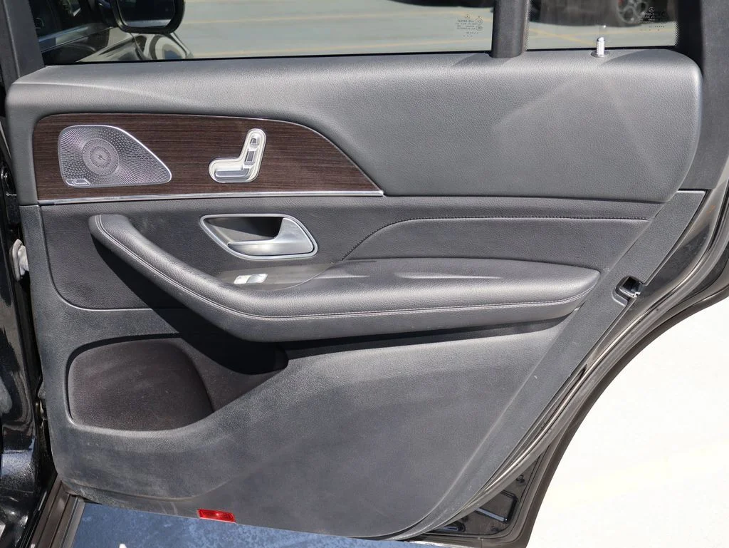 Used 2020 Black Mercedes-Benz GLS 450 image 15