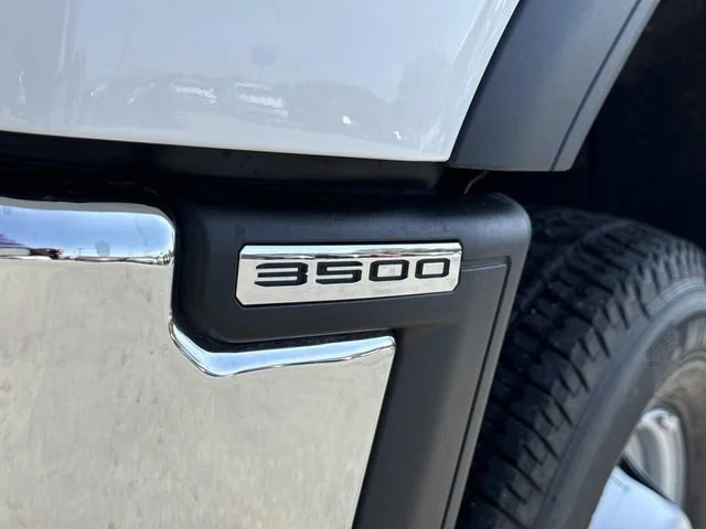 2026 GMC Sierra 3500HD Pro - Photo 10