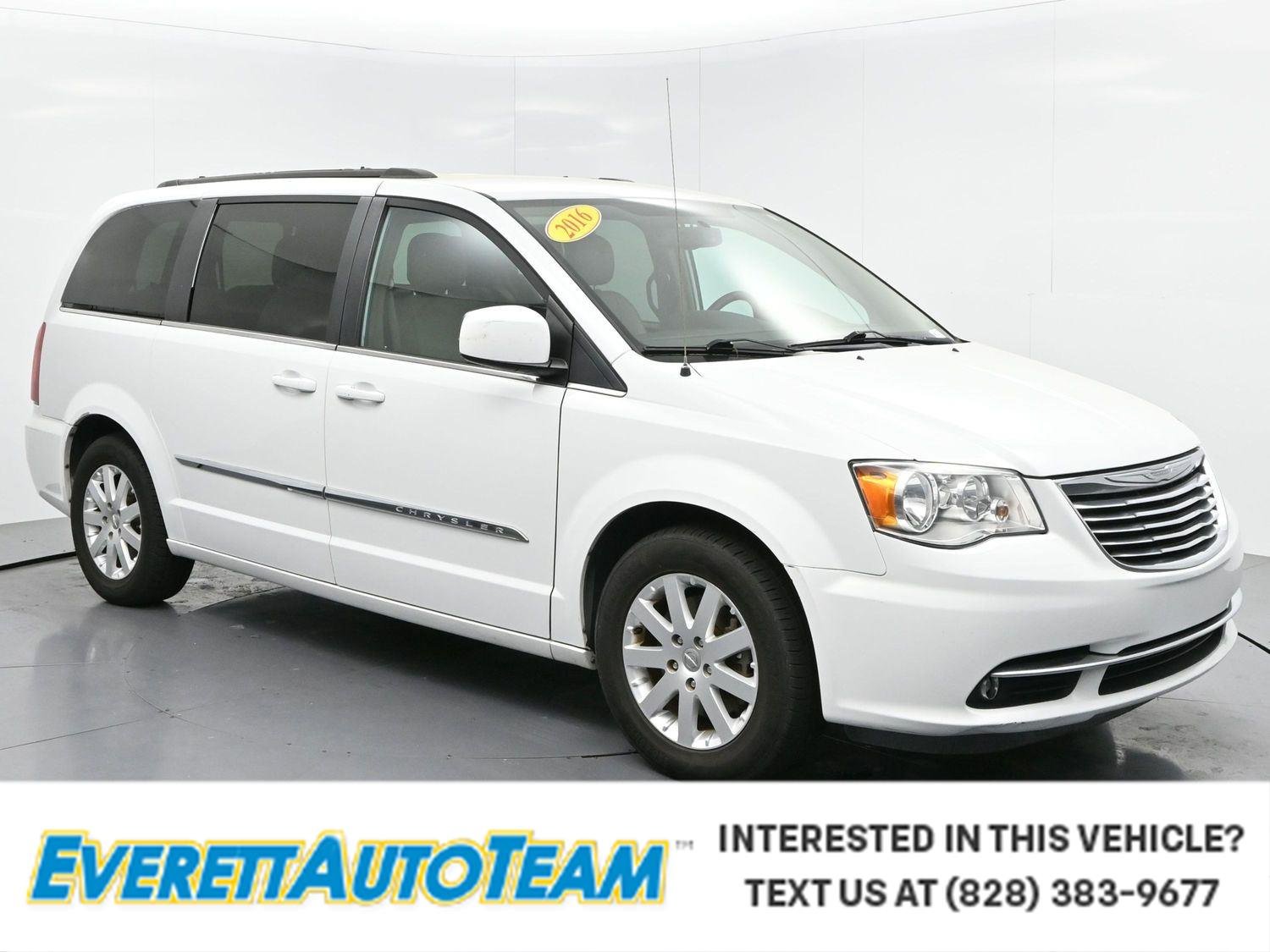 2016 Chrysler Town & Country
