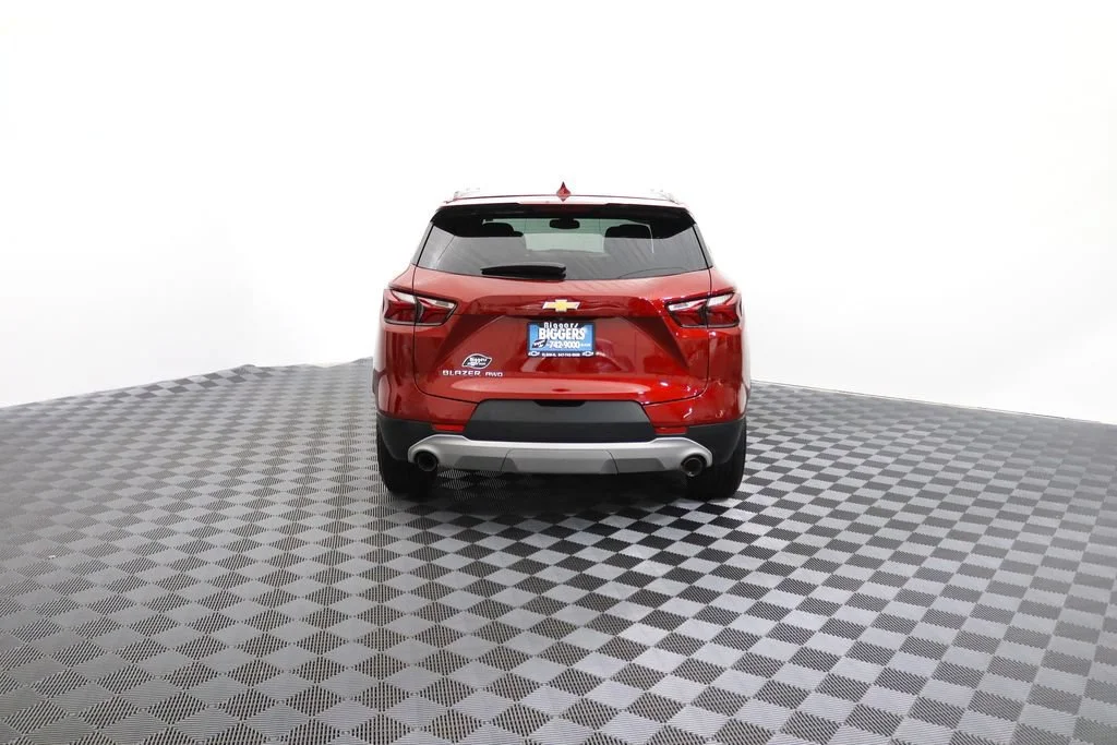 Used 2021 CHERRY RED TINTCOAT Chevrolet LT image 6