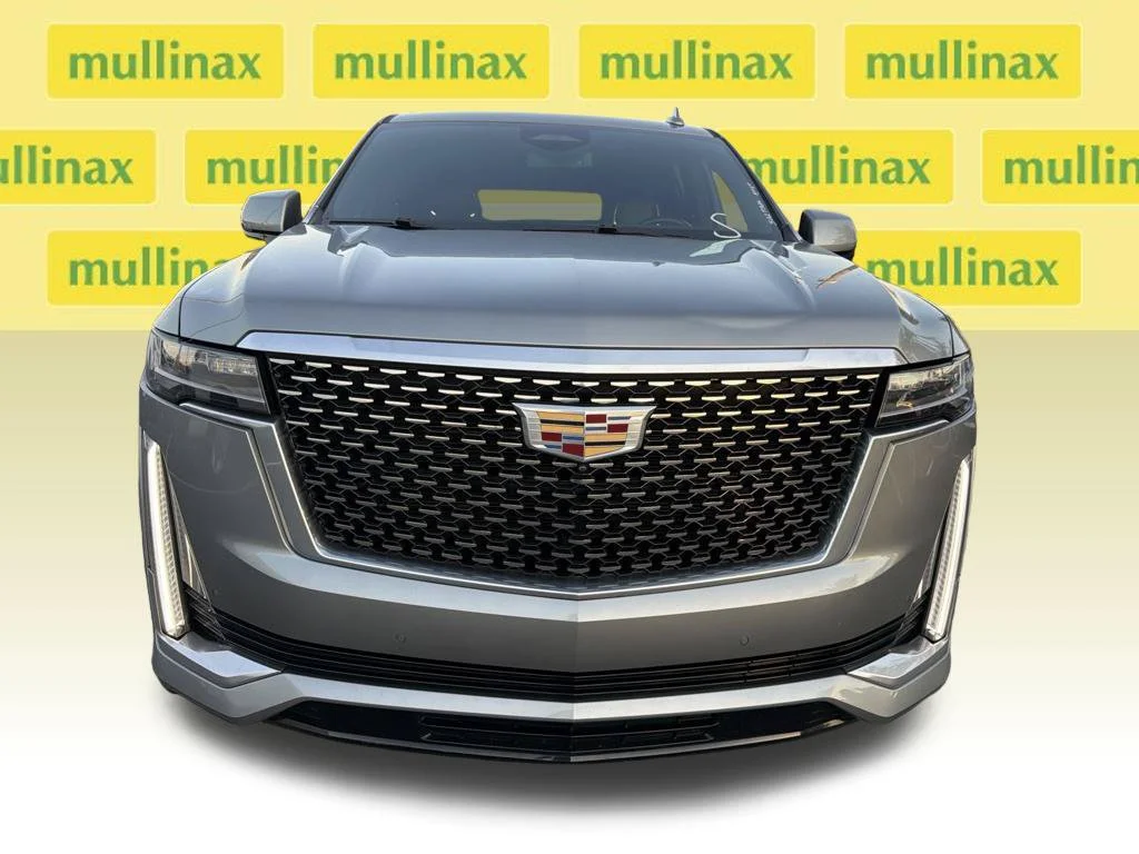 Used 2023 ARGENT SILVER METALLIC Cadillac 4WD Luxury image 2