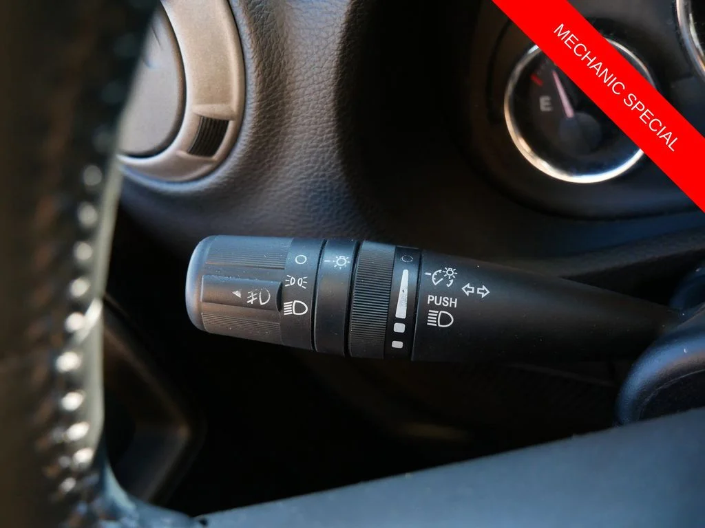 Used 2015 Silver Jeep Sport image 19