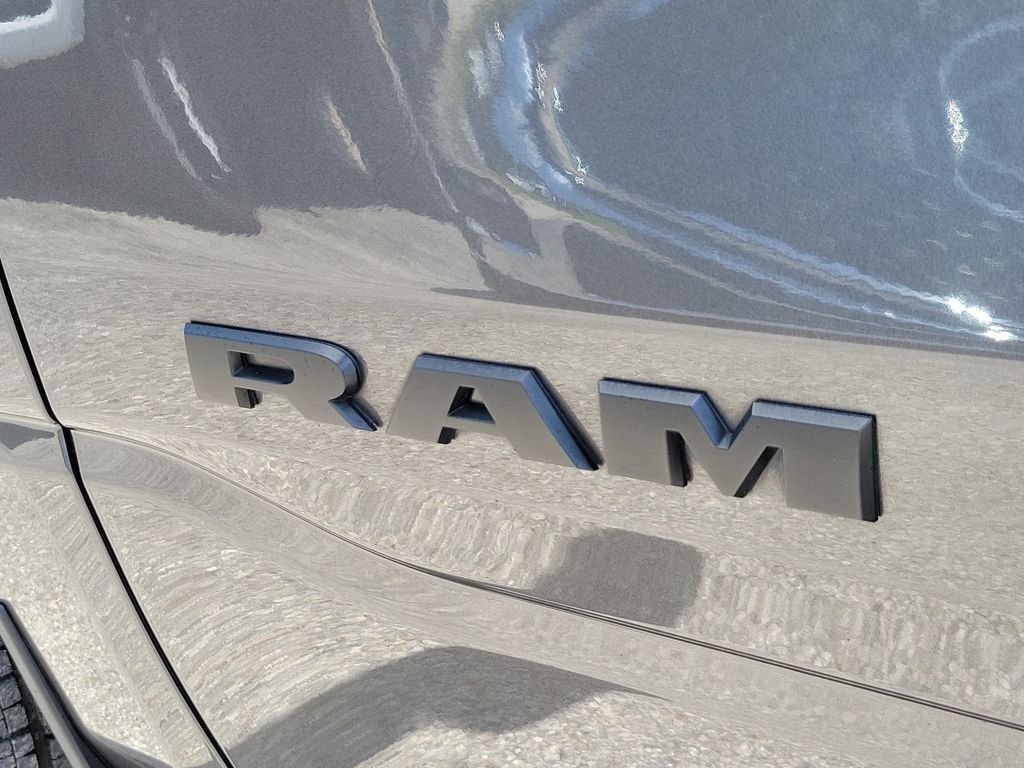 Certified Used 2024 Gray Ram Big Horn/Lone Star image 8