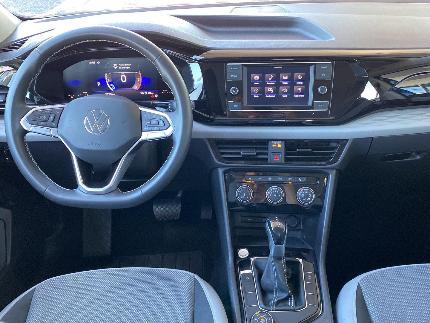 Used 2023 Dusk Blue Metallic Volkswagen S image 17
