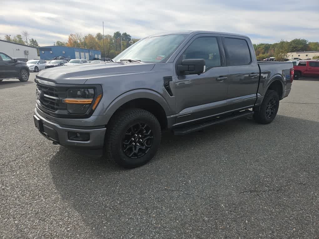 Used 2024 Light Blue Clearcoat Metallic Ford XLT image 2