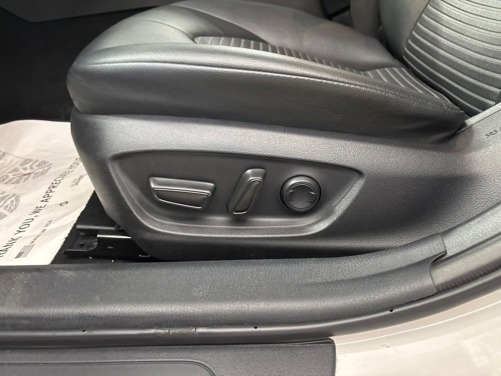 Used 2023 Ice Toyota SE image 32