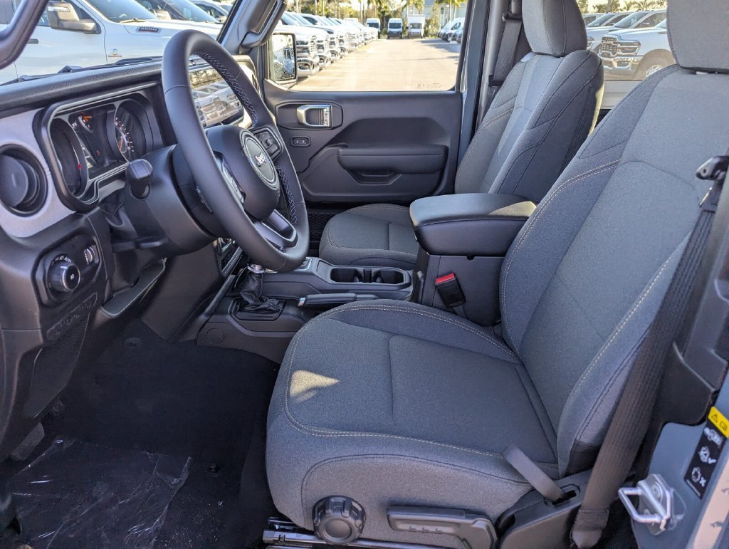 2026 Jeep Wrangler 2-Door Sport S - Photo 11
