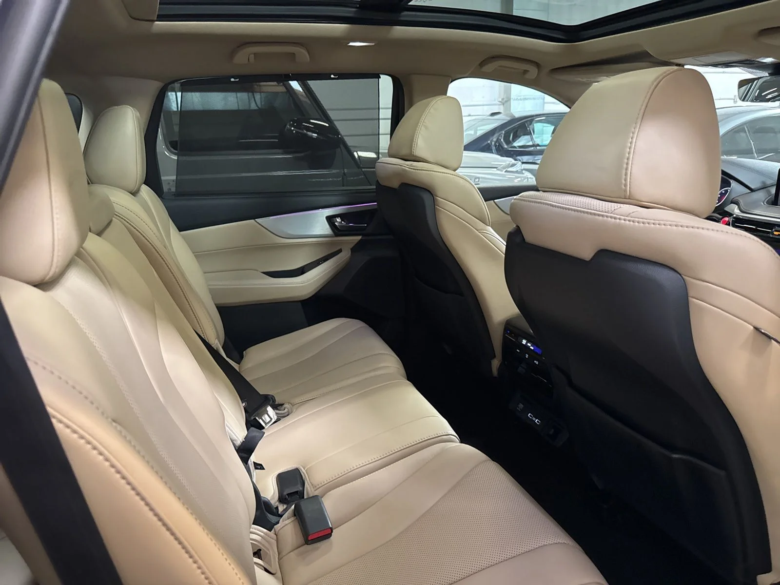 Used 2023 Black Acura Technology image 23