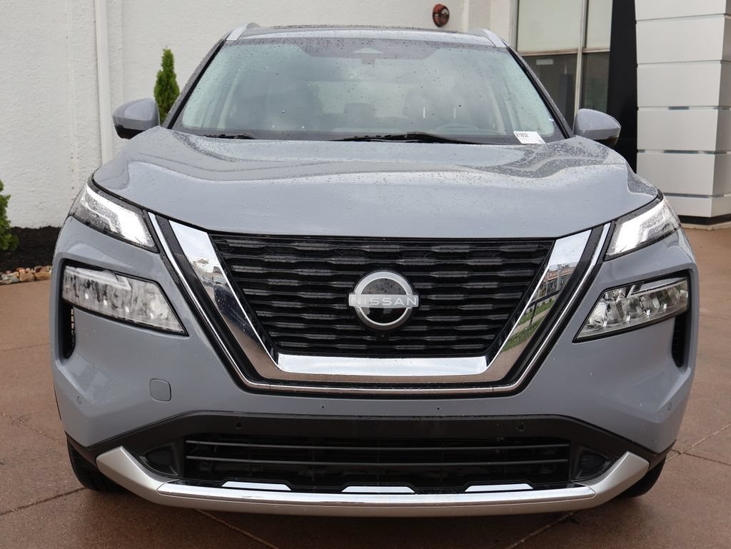 Used 2023 Nissan Rogue Platinum with VIN JN8BT3DC5PW102993 for sale in Kansas City