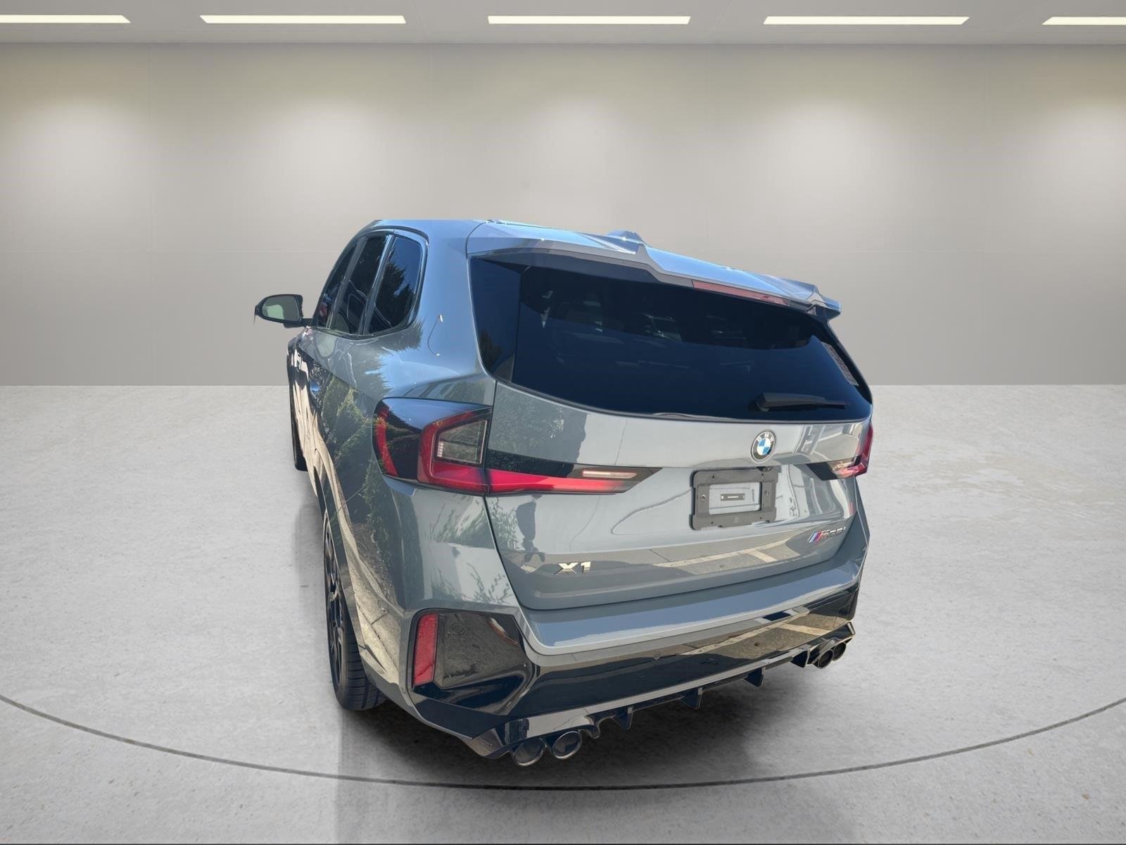 Used 2024 Storm Bay Metallic BMW M35i image 13