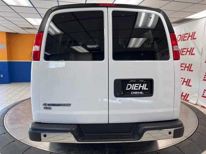 Used 2024 White Chevrolet LS image 4