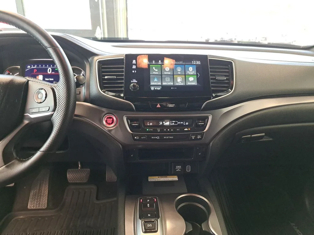 Used 2023 Beige Honda EX-L image 23