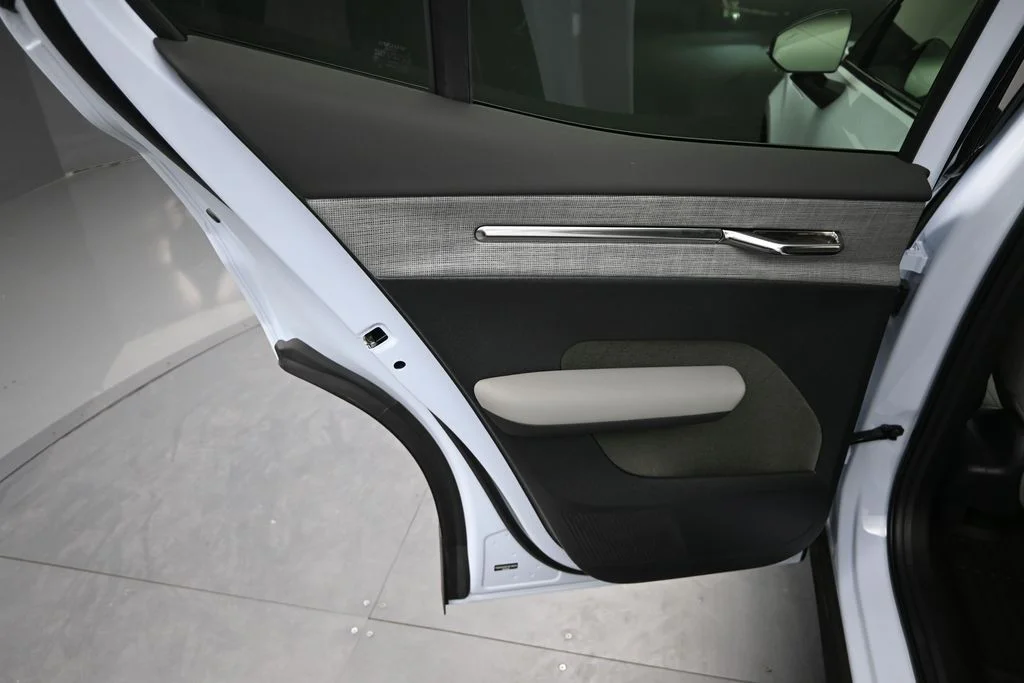 New 2026 Cloud Blue Volvo Twin Motor Performance Plus image 12