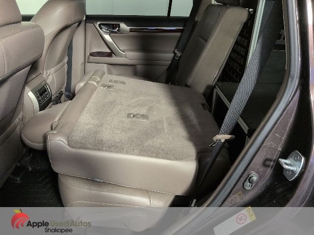 Used 2014 Red Lexus 460 image 33