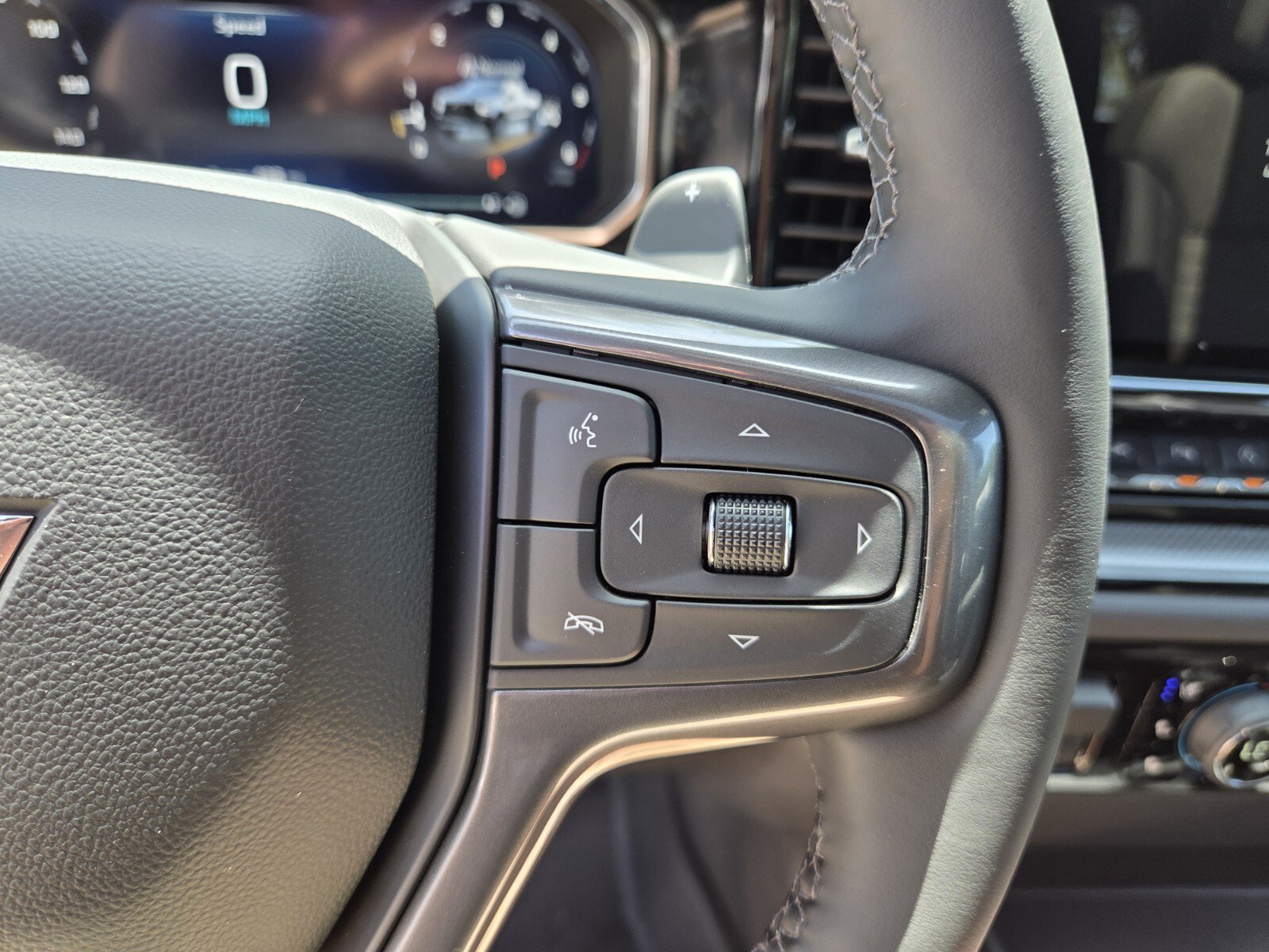 2026 Chevrolet Silverado 1500 ZR2 - Photo 35
