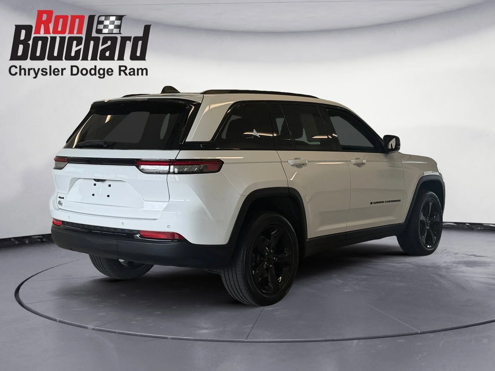 Used 2023 Bright White Clearcoat Jeep Altitude image 2