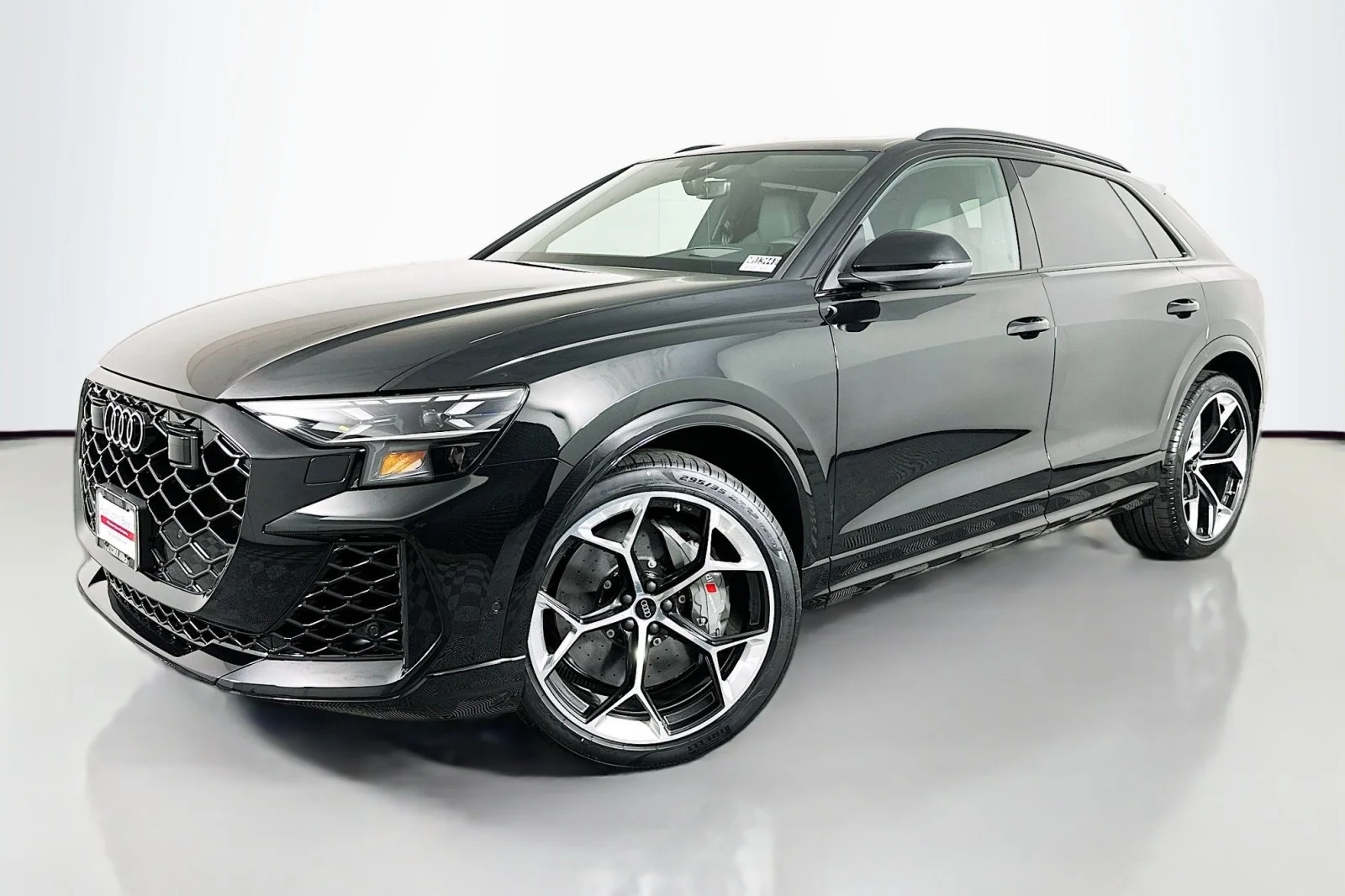 2026 Audi RS Q8 -'s photo