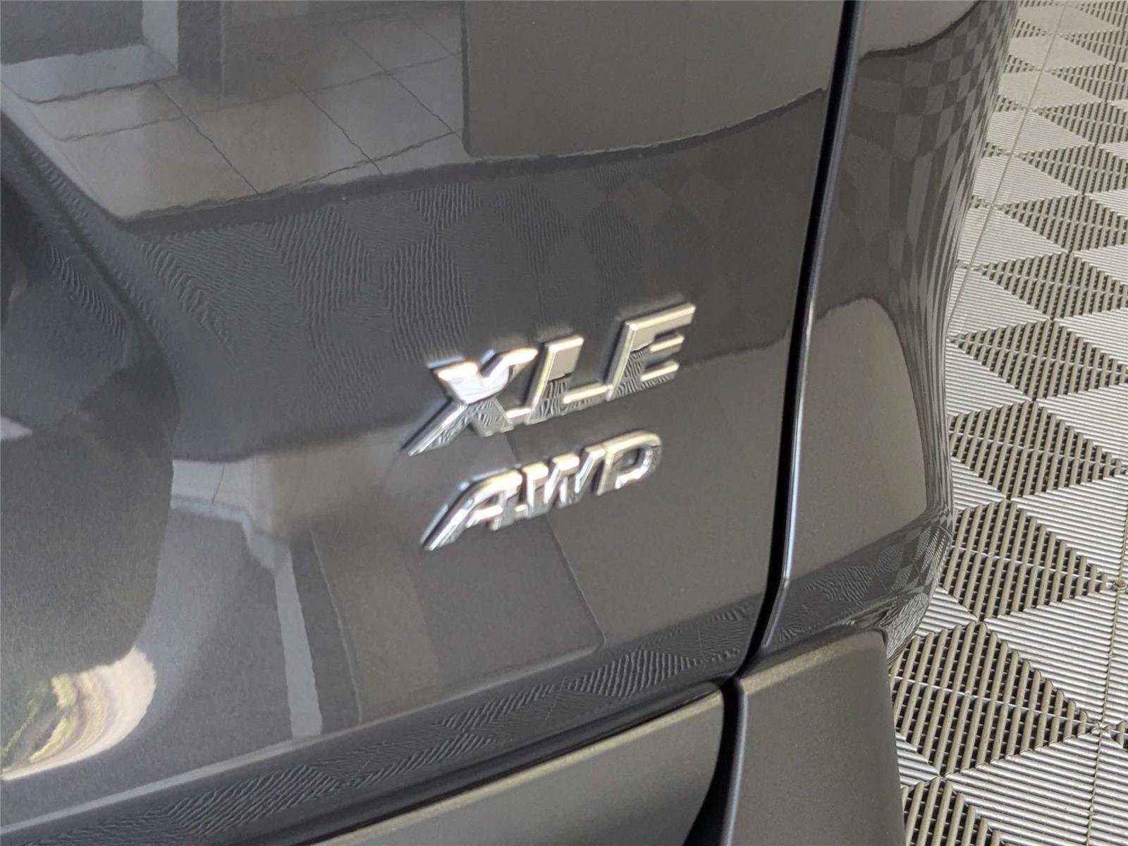 Certified Used 2025 Magnetic Gray Metallic Toyota XLE image 9