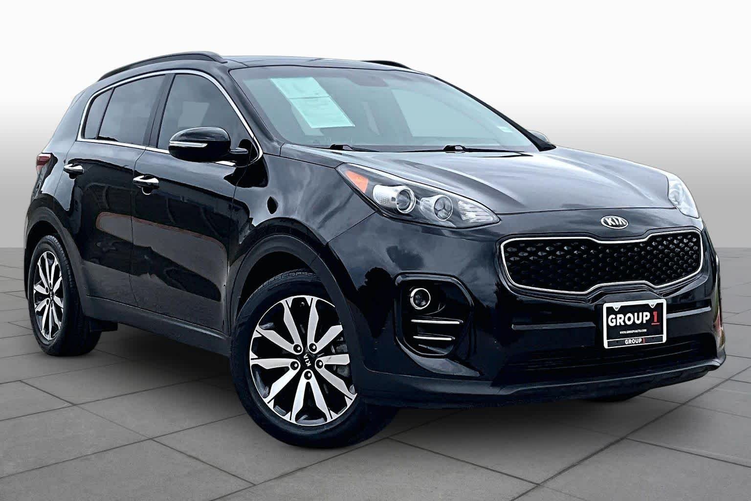 Used 2019 Black Cherry Kia EX image 3