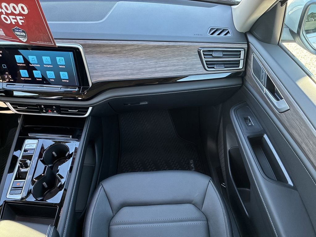 2026 Volkswagen Atlas SEL - Photo 15