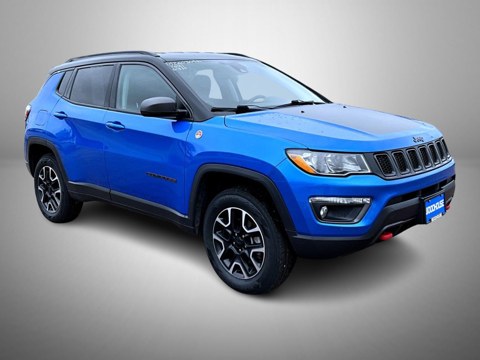 Used 2021 Blue Jeep Trailhawk image 3
