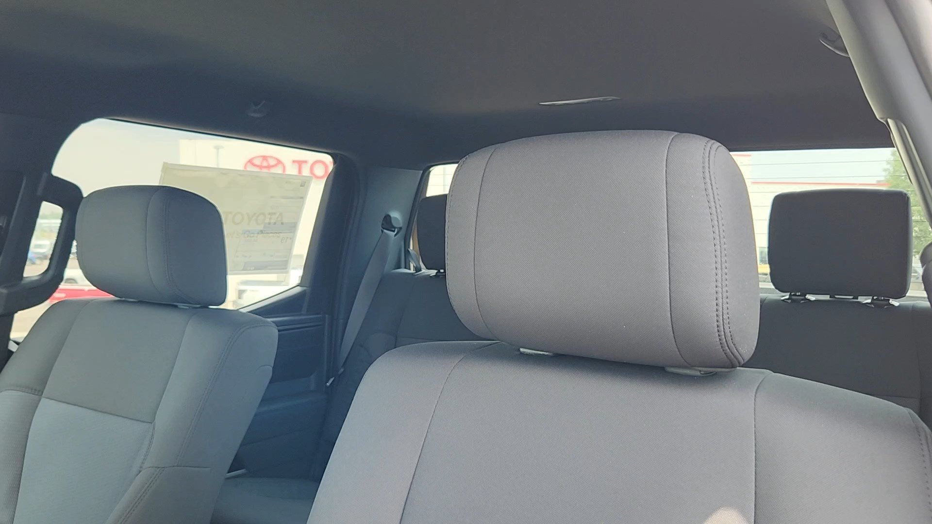 2026 Toyota Tundra SR5 - Photo 9