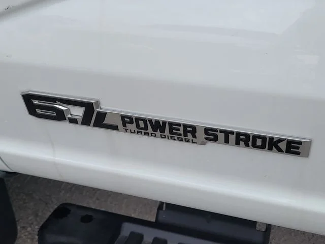 New 2025 Oxford White Ford XL image 10