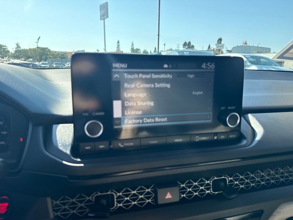 Used 2024  Honda LX image 20