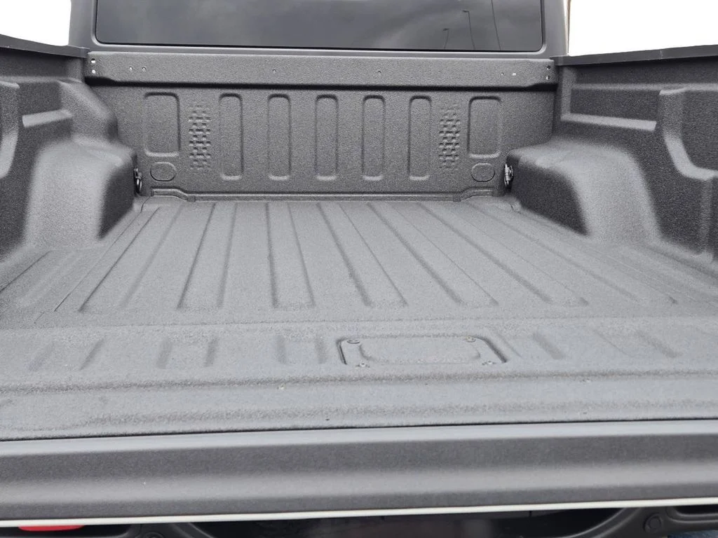 New 2026 Bright White Clearcoat Jeep Rubicon image 10