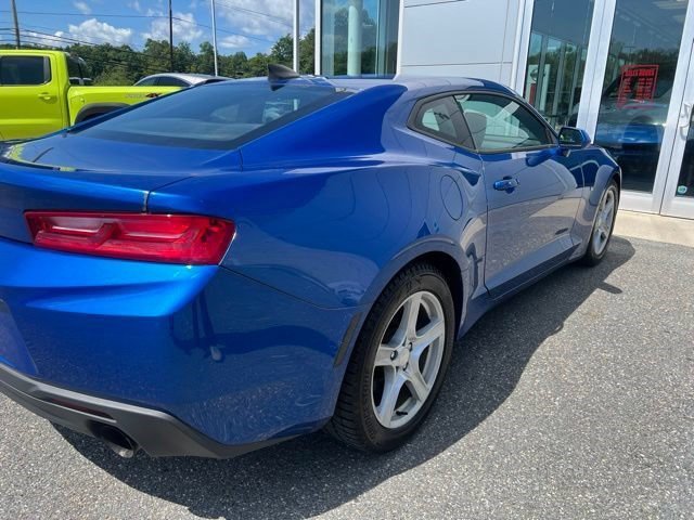 Used 2016 Hyper Blue Metallic Chevrolet 1LT image 2