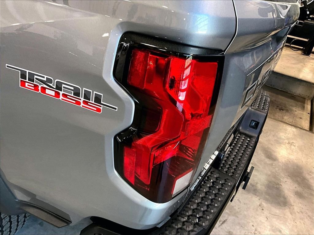 Used 2026 Gray Chevrolet Trail Boss image 35