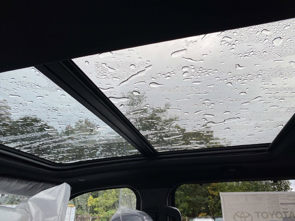 New 2026 Lunar Rock Toyota Platinum image 8