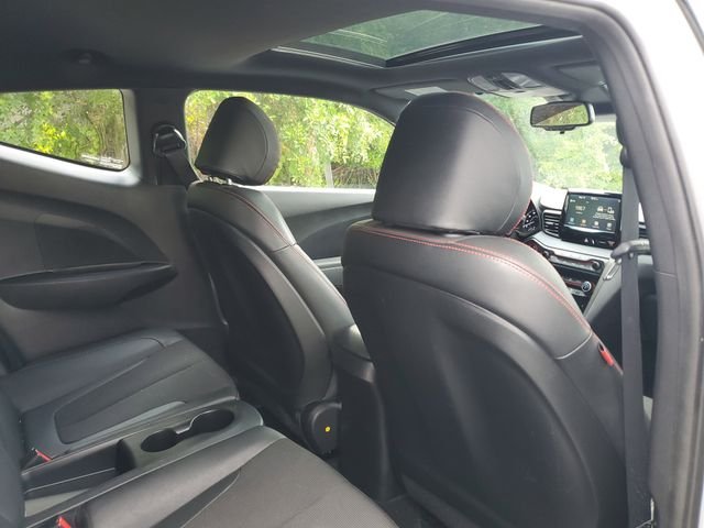 2020 Hyundai Veloster Premium - Photo 26