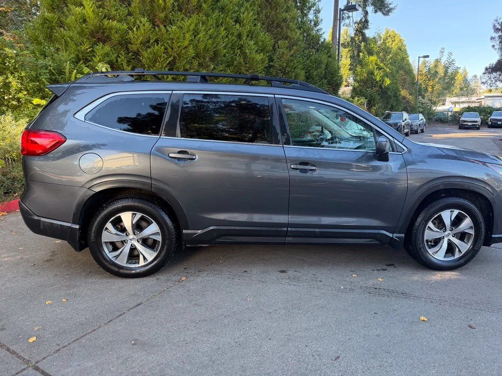Used 2019 Magnetite Gray Metallic Subaru Premium image 2