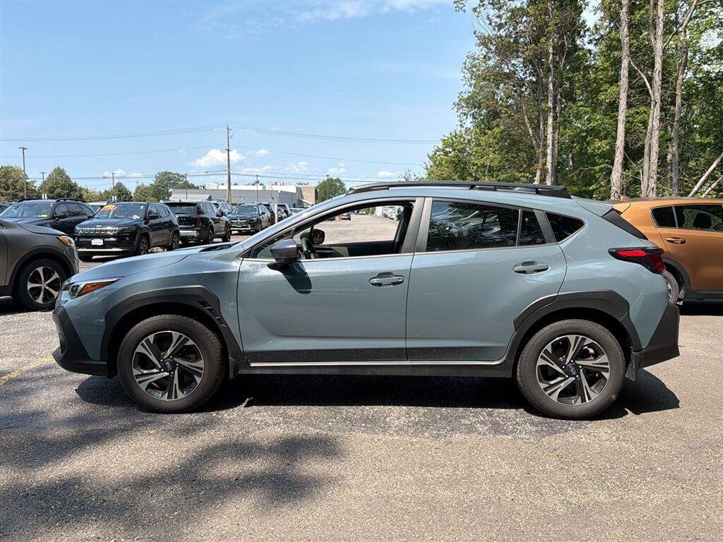Used 2024 Offshore Blue Metallic Subaru Premium image 11
