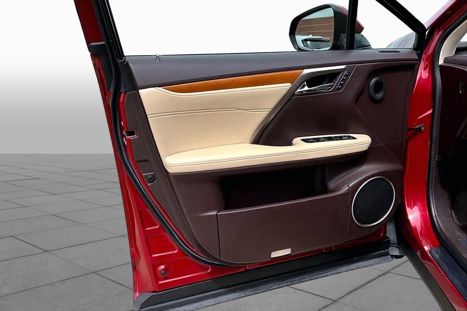 Used 2019 Matador Red Mica Lexus  image 22