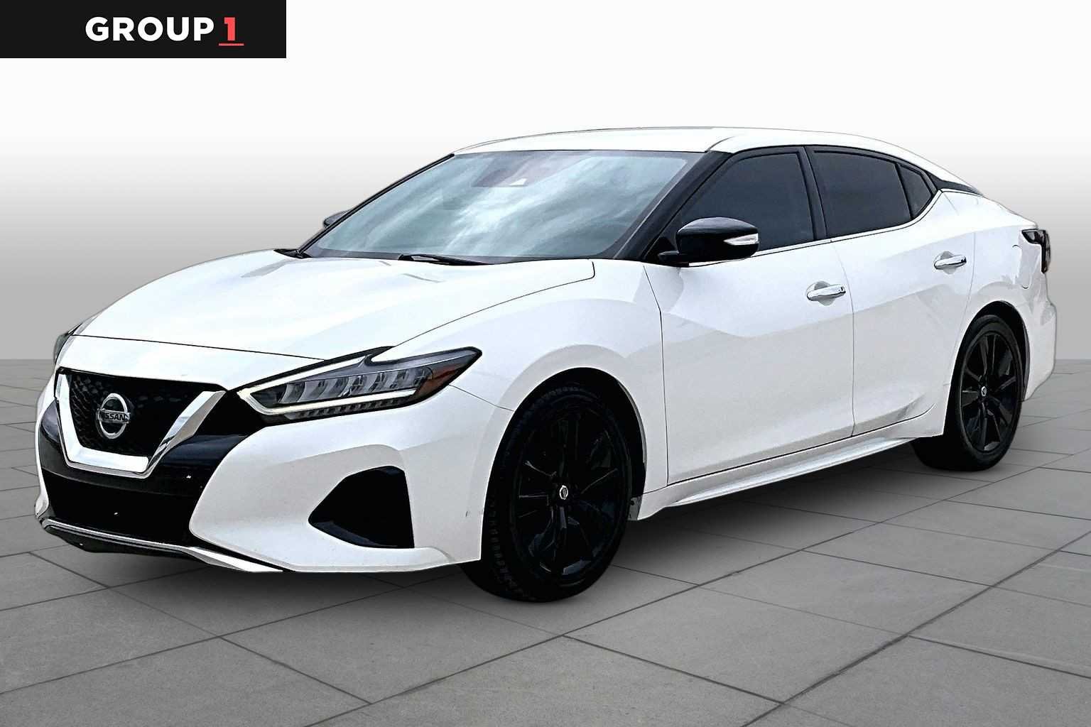 2022 Nissan Maxima SV
