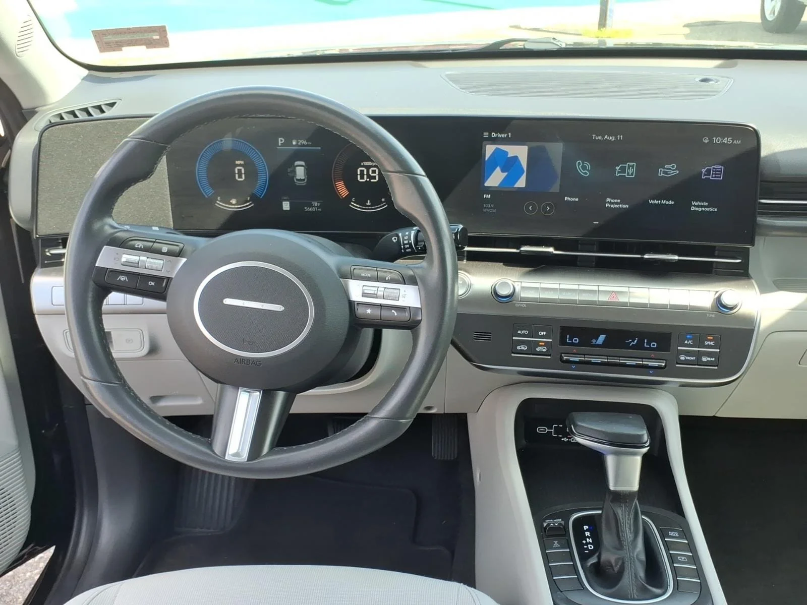 Used 2025 Abyss Black Hyundai SEL image 18