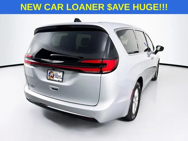 New 2026 Silver Mist Clear-Coat Exterior Paint Chrysler  image 7