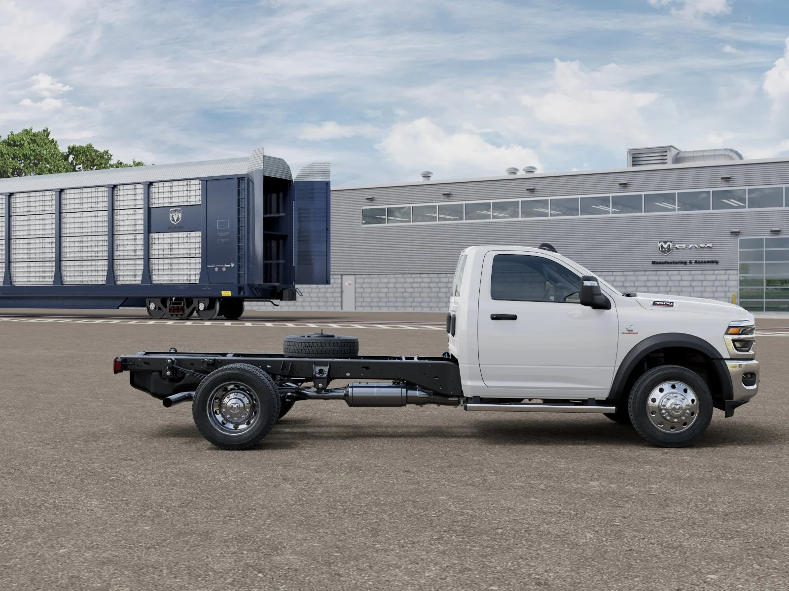 New 2027 Bright White Clear-Coat Paint RAM TRADESMAN image 12